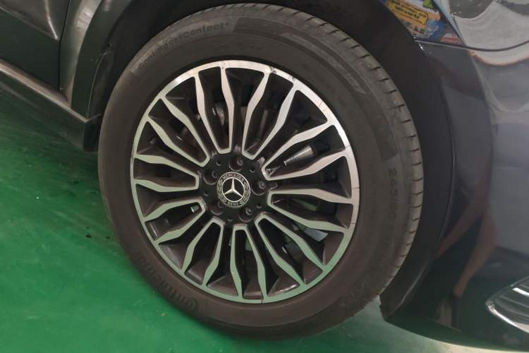 Used Mercedes-Benz V-Class 2018 V 260 L Prestige Extended Version China V Right Front Wheel Hub