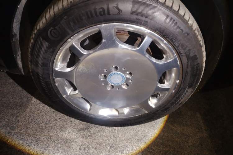 Used Mercedes-Benz V-Class 2018 V 260 Avantgarde Edition China V Right Front Wheel Hub