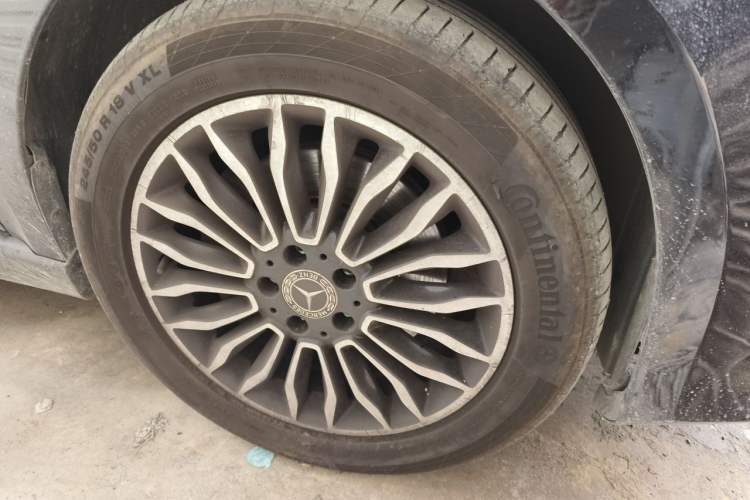 Used Mercedes-Benz V-Class 2018 V 260 L Prestige Extended Version China V Right Front Wheel Hub