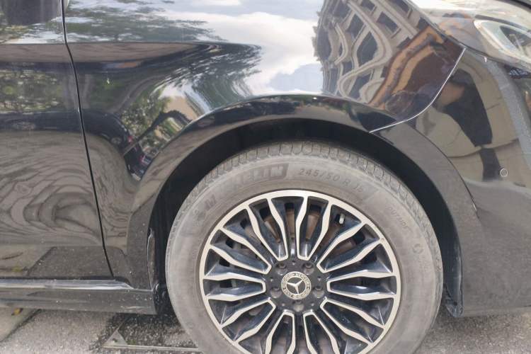 Used Mercedes-Benz V-Class 2018 V 260 Prestige Edition China VI Right Front Wheel Hub