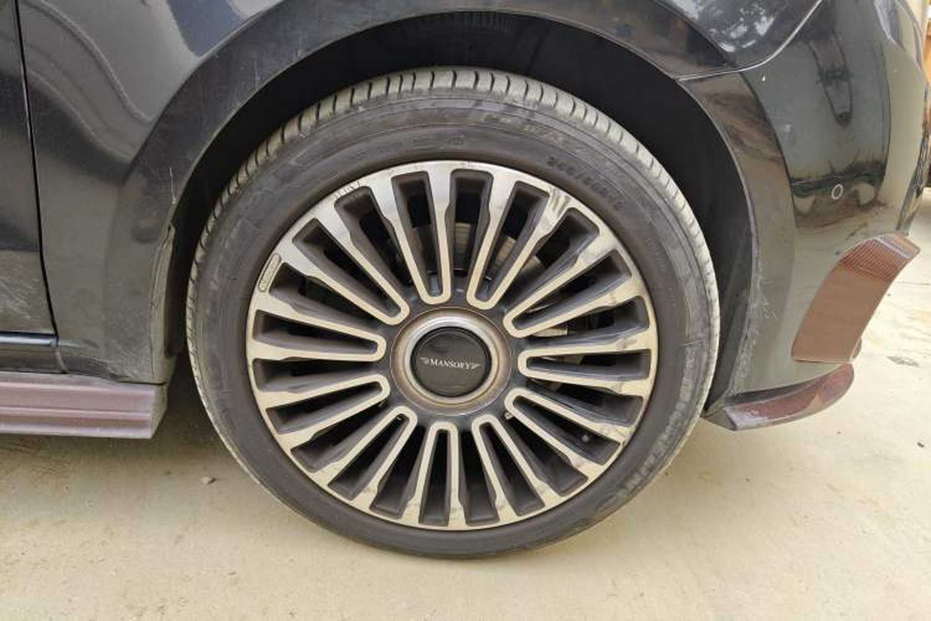 Used Mercedes-Benz V-Class 2018 V 260 L Prestige Extended Version China V Right Front Wheel Hub