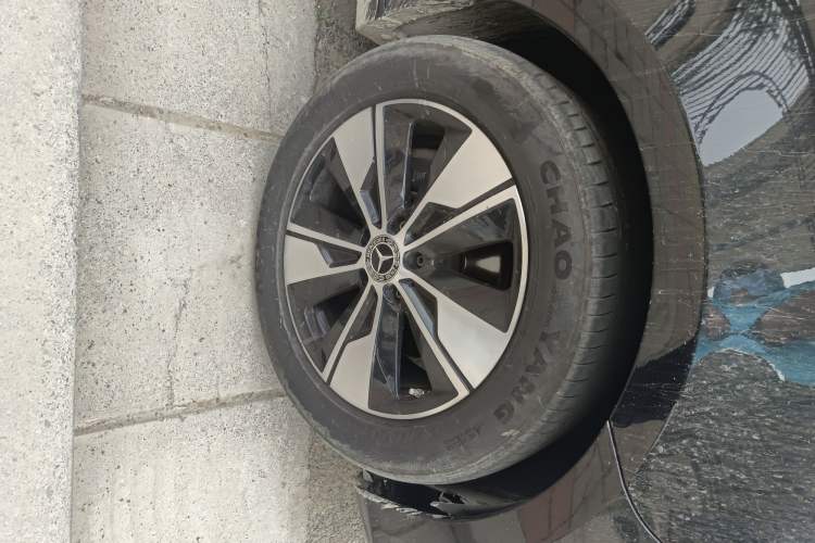Used Mercedes-Benz V-Class 2018 V 260 L Prestige Extended Version China V Right Front Wheel Hub