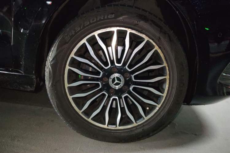 Used Mercedes-Benz V-Class 2018 V 260 Prestige Edition China V Right Front Wheel Hub