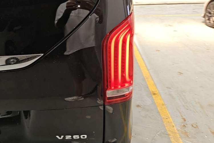 Used Mercedes-Benz V-Class 2018 V 260 Prestige Edition China V Right Rear Taillight