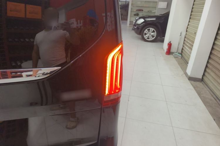 Used Mercedes-Benz V-Class 2018 V 260 Avantgarde Edition China V Right Rear Taillight