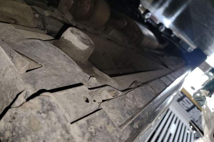 Used Mercedes-Benz V-Class 2018 V 260 L Prestige Extended Version China VI Right Side Sill