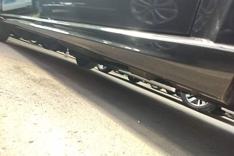 Used Mercedes-Benz V-Class 2018 V 260 L Prestige Extended Version China VI Right Side Sill
