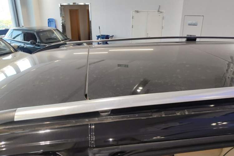 Used Mercedes-Benz V-Class 2018 V 260 Avantgarde Edition China VI Roof