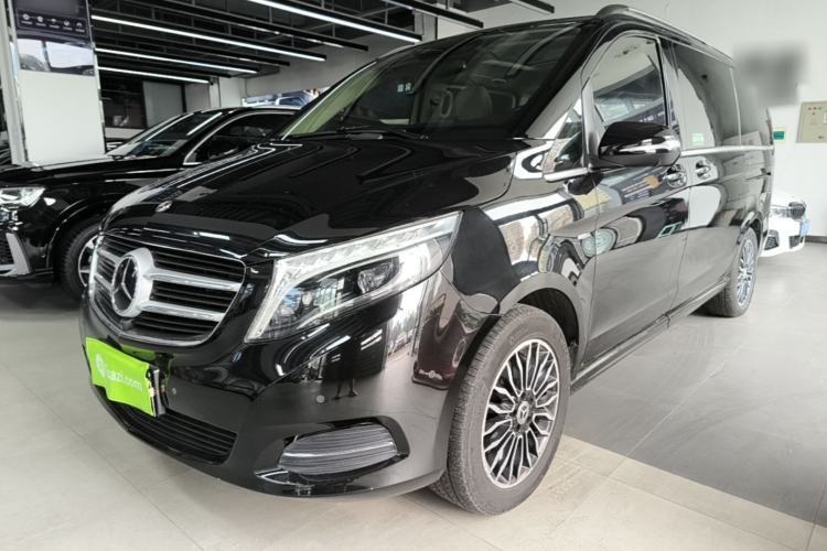 Ojetý Mercedes-Benz V-Class 2018 V 260 Prestige Edition China V Guazi used car, China used car export, Used car for sale, Used cars, Cheapest cars for sale