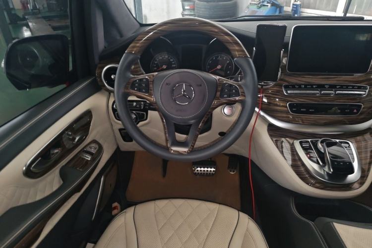 Used Mercedes-Benz V-Class 2018 V 260 L Prestige Extended Version China V Steering Wheel