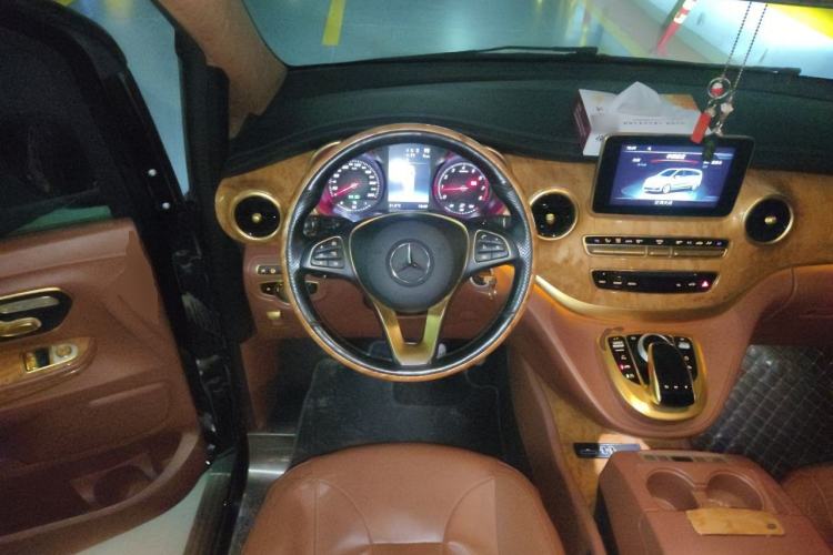 Used Mercedes-Benz V-Class  Steering Wheel