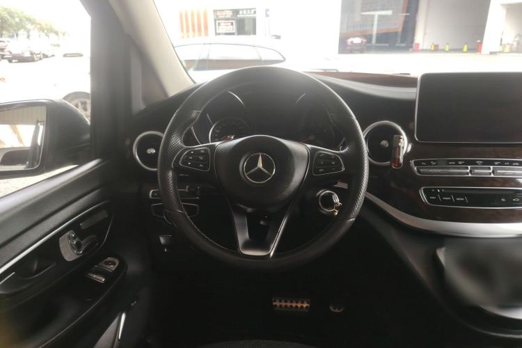 Used Mercedes-Benz V-Class 2018 V 260 Prestige Edition China V Steering Wheel
