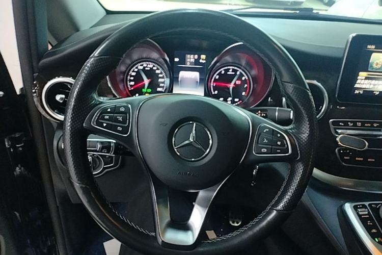 Used Mercedes-Benz V-Class 2018 V 260 L Prestige Extended Version China V Steering Wheel