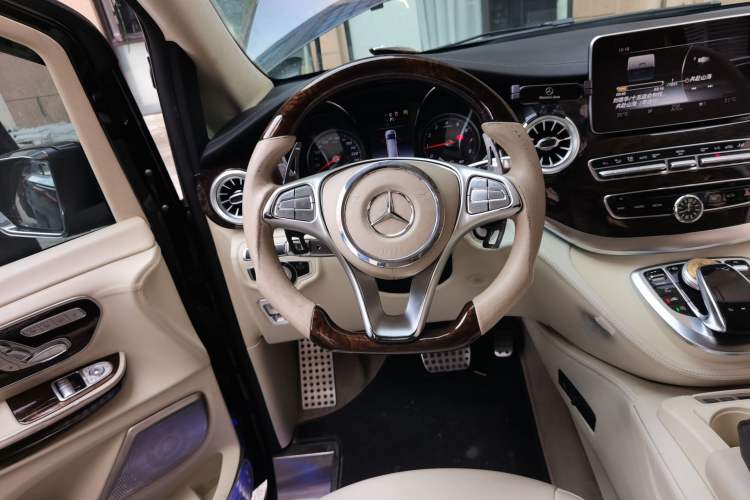 Used Mercedes-Benz V-Class 2018 V 260 L Prestige Extended Version China V Steering Wheel
