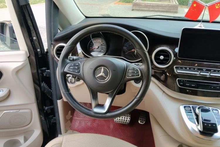 Used Mercedes-Benz V-Class 2018 V 260 L Prestige Extended Version China V Steering Wheel