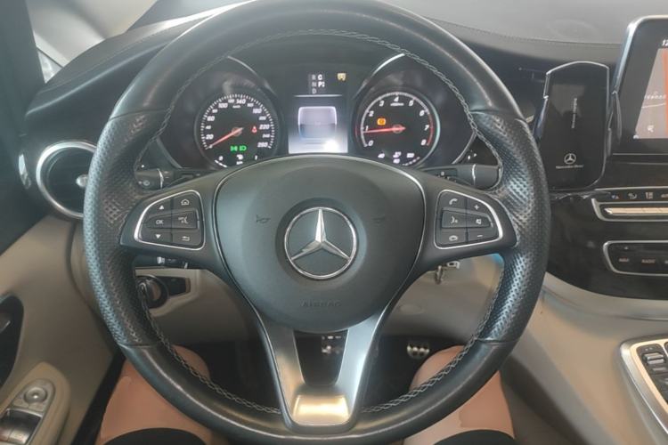Used Mercedes-Benz V-Class 2018 V 260 Prestige Edition China VI Steering Wheel