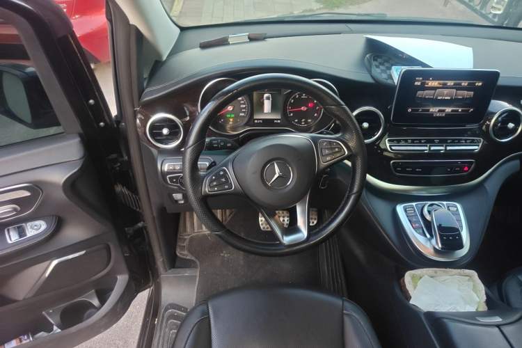 Used Mercedes-Benz V-Class 2018 V 260 Prestige Edition China V Steering Wheel