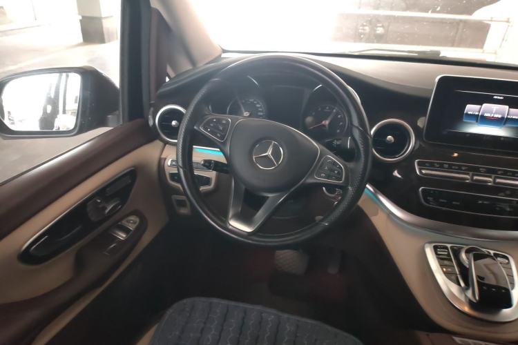 Used Mercedes-Benz V-Class  Steering Wheel