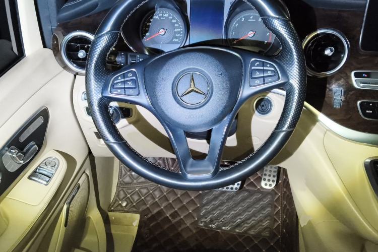 Used Mercedes-Benz V-Class 2018 V 260 L Prestige Extended Version China V Steering Wheel