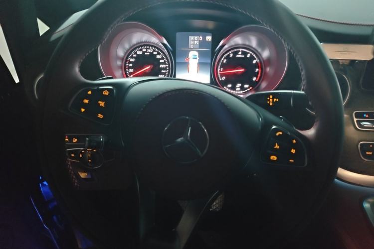 Used Mercedes-Benz V-Class 2018 V 260 L Prestige Extended Version China VI Steering Wheel