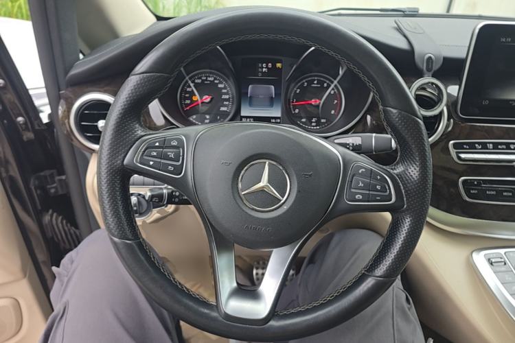 Used Mercedes-Benz V-Class 2018 V 260 L Prestige Extended Version China V Steering Wheel