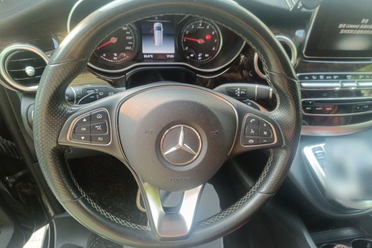 Used Mercedes-Benz V-Class 2018 V 260 Prestige Edition China VI Steering Wheel