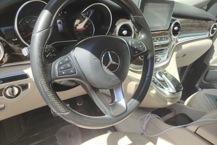 Used Mercedes-Benz V-Class 2018 V 260 L Prestige Extended Version China V Steering Wheel