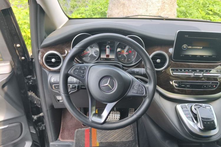 Used Mercedes-Benz V-Class 2018 V 260 L Prestige Extended Version China V Steering Wheel