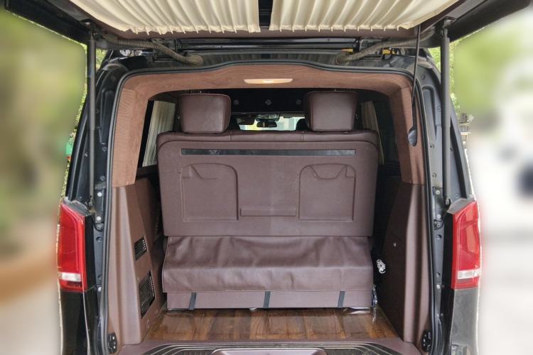 Used Mercedes-Benz V-Class  Trunk