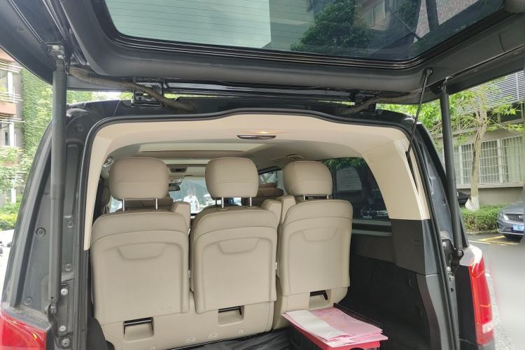 Used Mercedes-Benz V-Class 2018 V 260 L Prestige Extended Version China VI Trunk