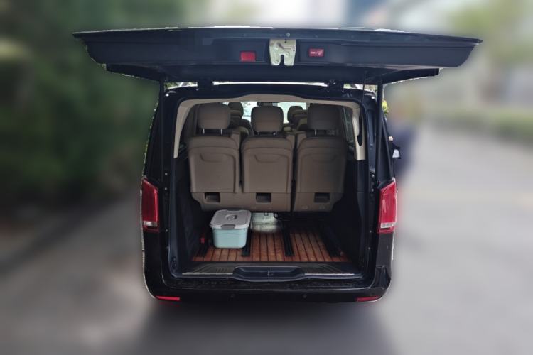 Used Mercedes-Benz V-Class 2018 V 260 L Prestige Extended Version China VI Trunk