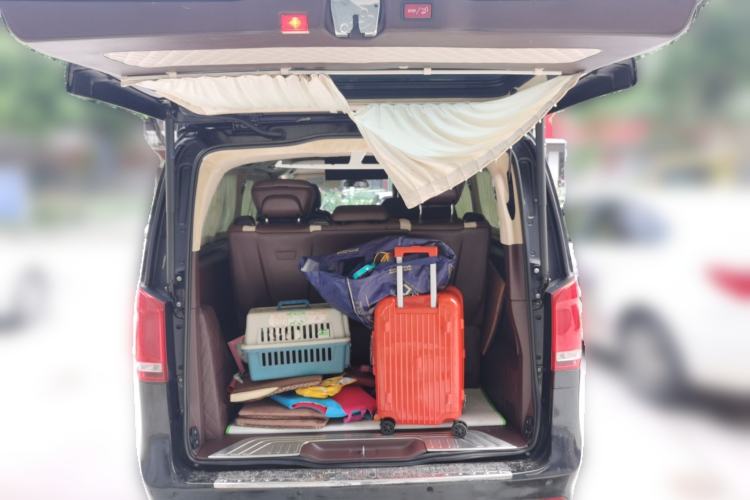 Used Mercedes-Benz V-Class  Trunk
