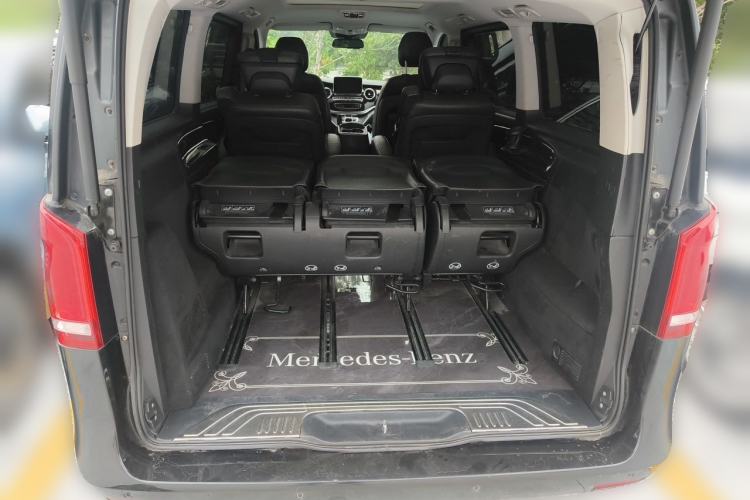 Used Mercedes-Benz V-Class 2018 V 260 Prestige Edition China VI Trunk