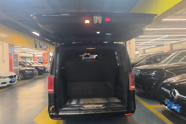 Used Mercedes-Benz V-Class 2018 V 260 L Prestige Extended Version China VI Trunk