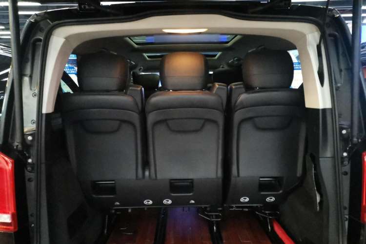 Used Mercedes-Benz V-Class 2018 V 260 Avantgarde Edition China V Trunk