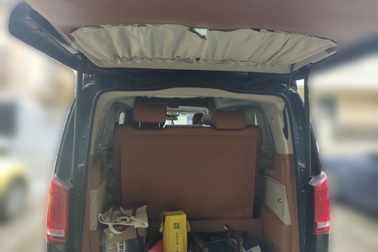 Used Mercedes-Benz V-Class  Trunk