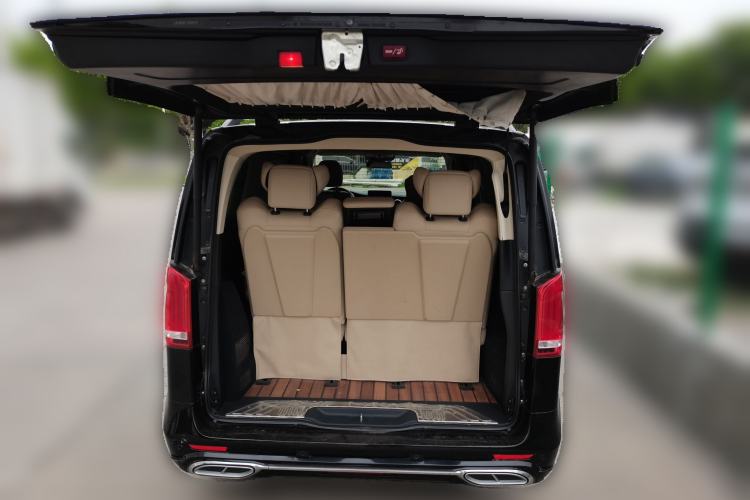 Used Mercedes-Benz V-Class 2018 V 260 Prestige Edition China VI Trunk