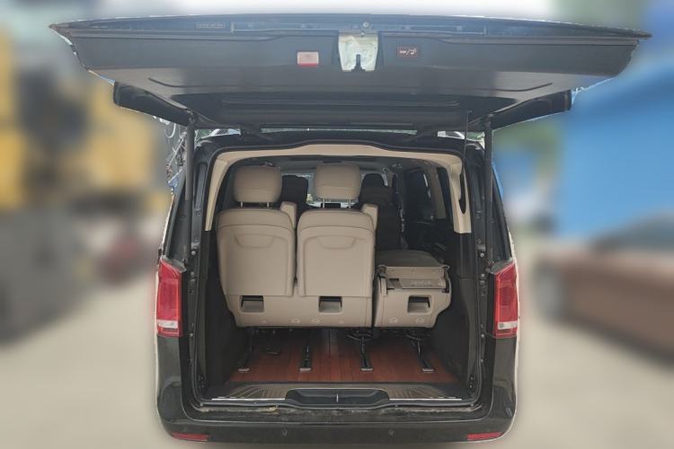 Used Mercedes-Benz V-Class 2018 V 260 Prestige Edition China VI Trunk
