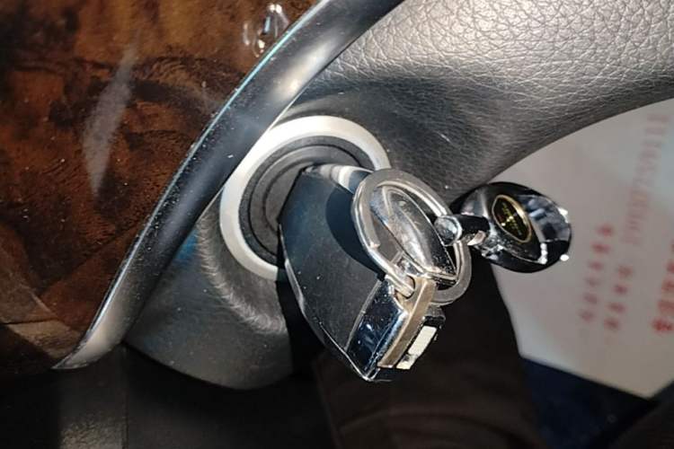Used Mercedes-Benz V-Class 2018 V 260 L Prestige Extended Version China V Vehicle Key