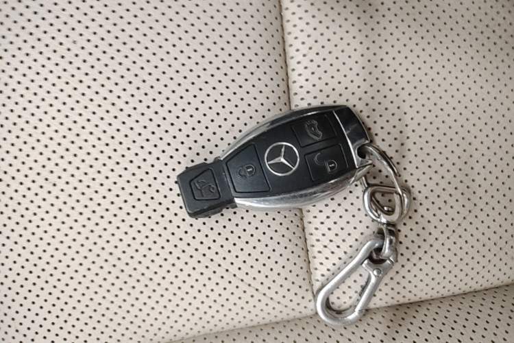 Used Mercedes-Benz V-Class 2018 V 260 Avantgarde Edition China V Vehicle Key