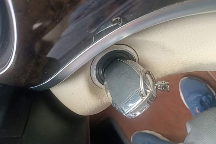 Used Mercedes-Benz V-Class 2018 V 260 L Prestige Extended Version China V Vehicle Key