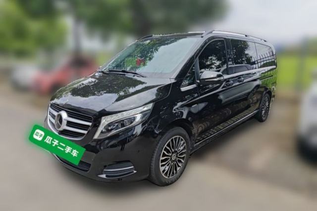 Ojetý Mercedes-Benz V-Class 2018 V 260 L Prestige Extended Version China V