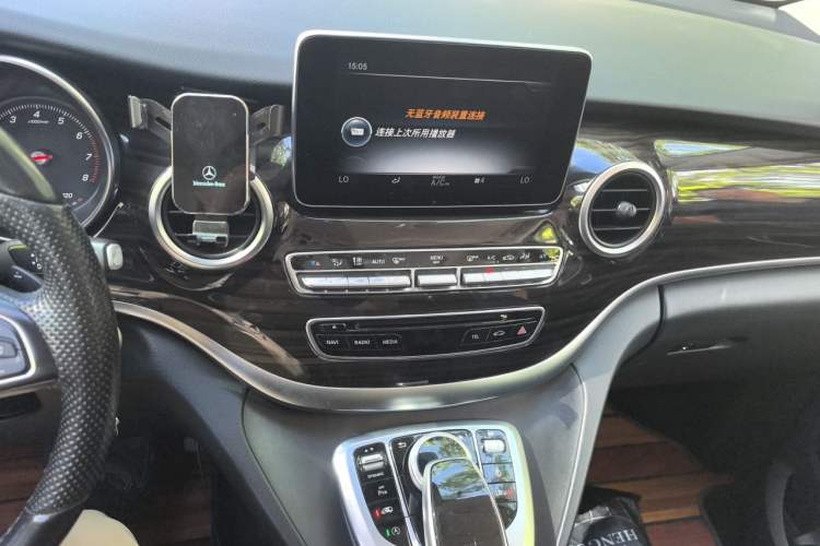 Used Mercedes-Benz V-Class 2018 V 260 Avantgarde Edition China V Audio And AC Panel
