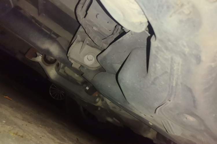 Used Mercedes-Benz V-Class 2018 V 260 L Prestige Extended Version China VI Chassis Rear Left