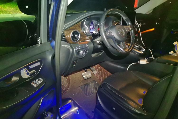 Used Mercedes-Benz V-Class 2018 V 260 L Prestige Extended Version China VI Driver Seat