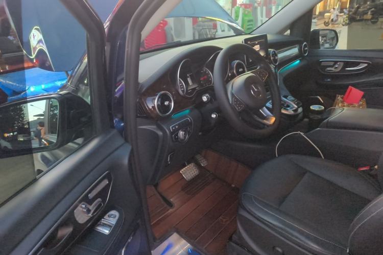Used Mercedes-Benz V-Class 2018 V 260 L Prestige Extended Version China V Driver Seat