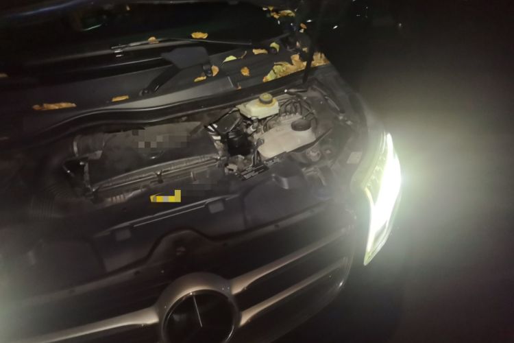 Used Mercedes-Benz V-Class 2018 V 260 L Prestige Extended Version China VI Engine Bay Left