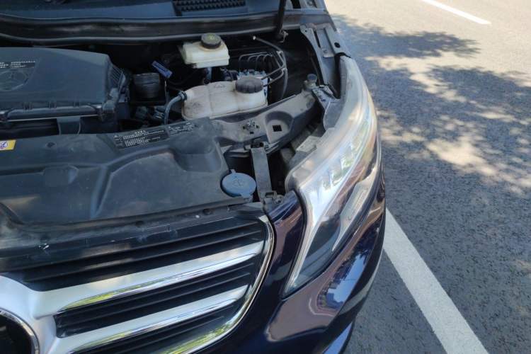 Used Mercedes-Benz V-Class 2018 V 260 Prestige Edition China VI Engine Bay Left