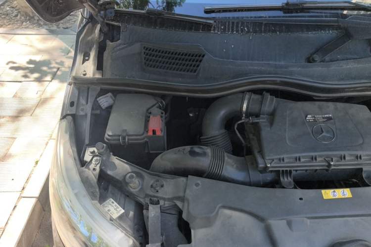 Used Mercedes-Benz V-Class 2018 V 260 Avantgarde Edition China V Engine Bay Right