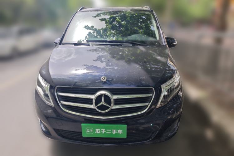 Used Mercedes-Benz V-Class 2018 V 260 Avantgarde Edition China VI Front